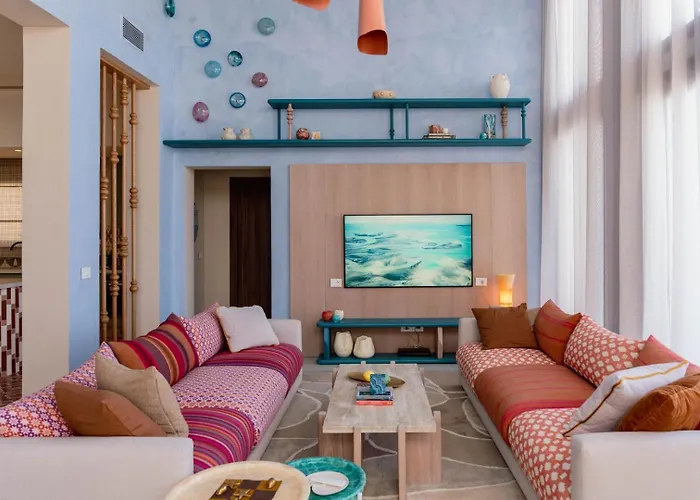 The Reef House Luxury Waterfront