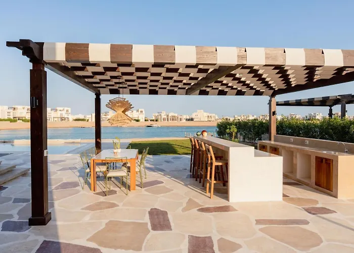 The Reef House Luxury Waterfront Tatil Evi *