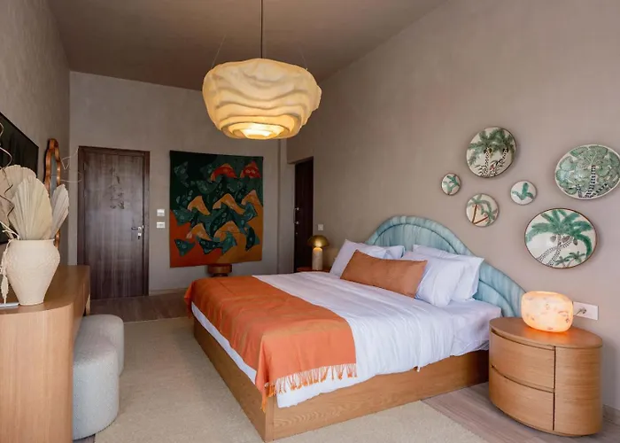 The Reef House Luxury Waterfront